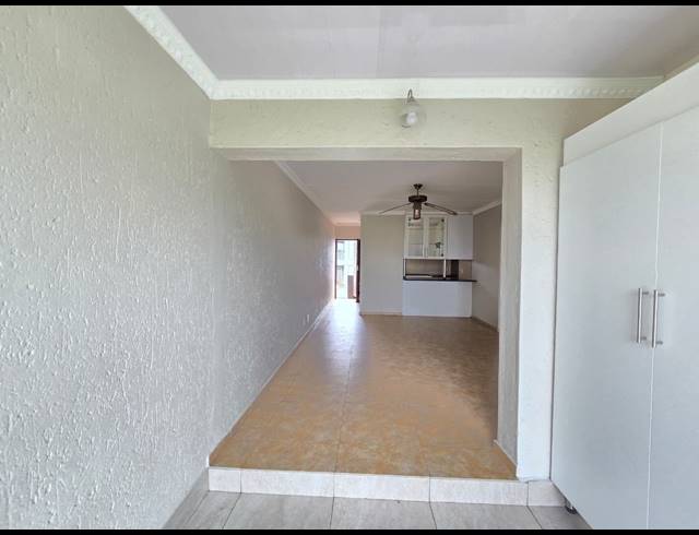 2 BEDROOM TOWNHOUSE FOR SALE IN MULBARTON
